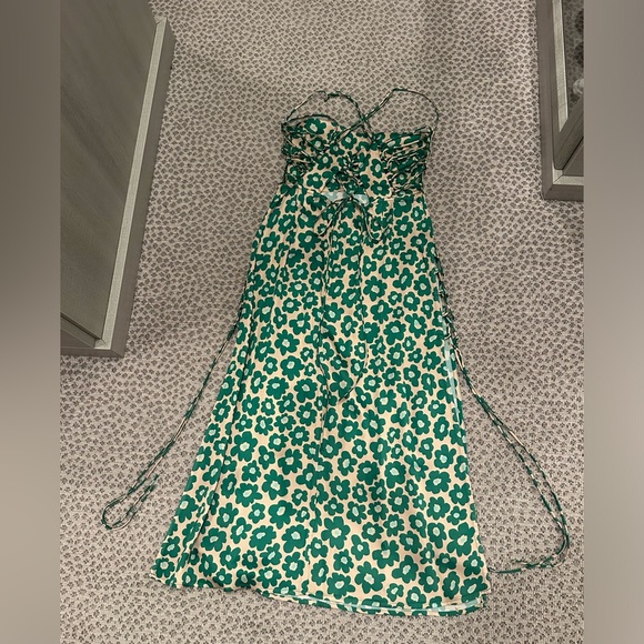 Lincoln Midi Dress - For Love & Lemons ๐ - Picture 6 of 9